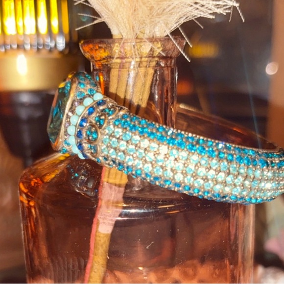 Heidi Daus Blue Crystal Clamper Bangle Bracelet - Picture 2 of 12